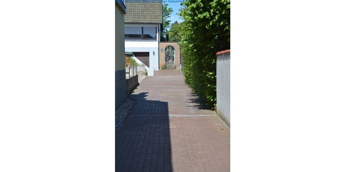 Hausfront Teilansicht 
