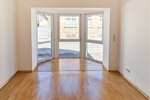 Lichtdurchflutete 2-Zimmer-Wohnung mit Balkon & Stellplatz in Kallstadt–Eigennutzung oder Vermietung - Erdgeschoßwohnung Kallstadt | Angebot:27091559