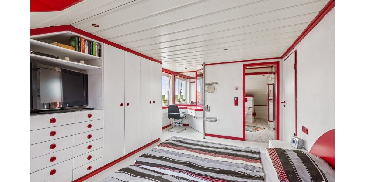 Schlafzimmer DG